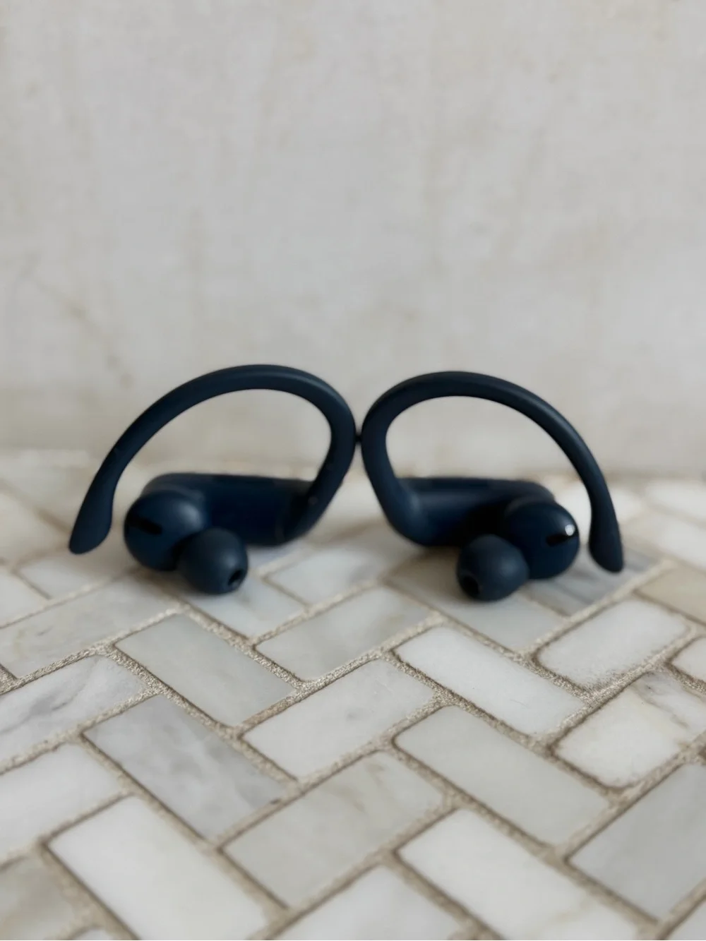 Beats by Dre Powerbeats Pro Earbuds in Blue with Charging Case